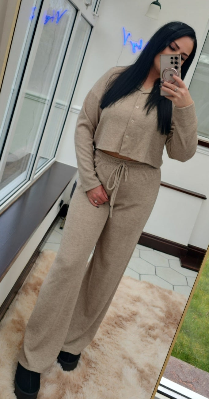 "Insta gal" crop lounge set